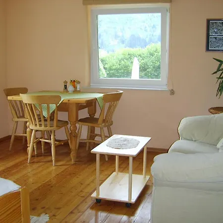 Apartamento Kolarnock